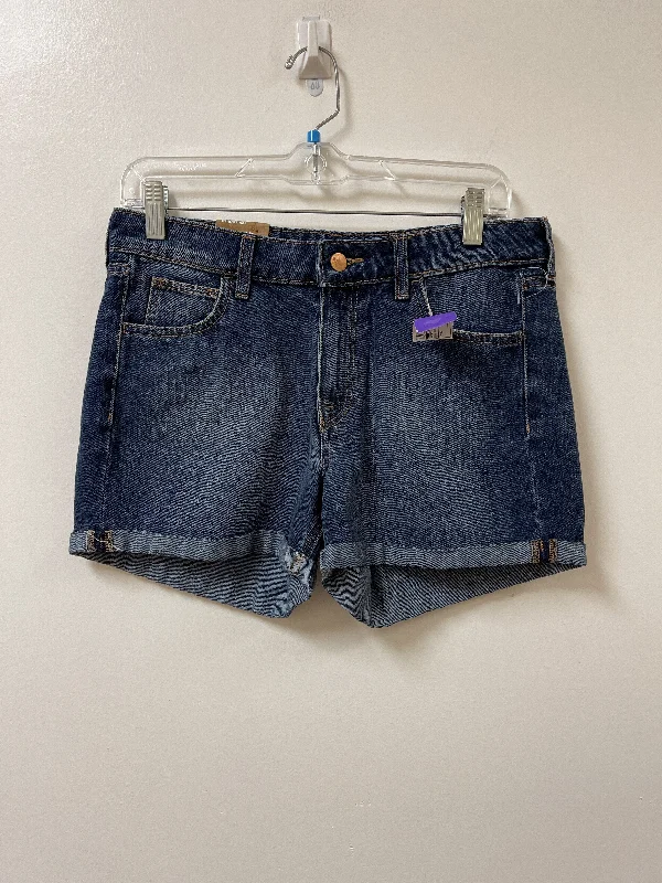 Men's Pants with Logo EmbossmentsShorts By Clothes Mentor  Size: 8