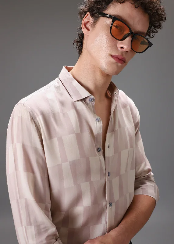 Men's Camping Shirts for Outdoor AdventuresPink Nude Printed Shirt