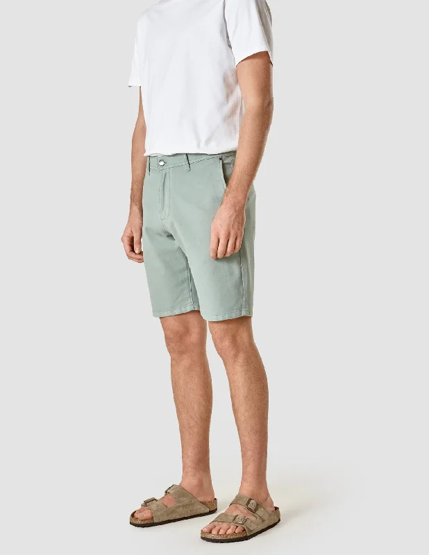 Men's Pants with Flat-Front DesignsClassic Shorts Calm Green
