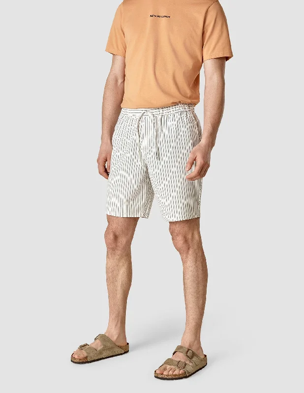 Men's Chino Shorts for Warm WeatherTech Linen Elastic Shorts Navy Pinstripe