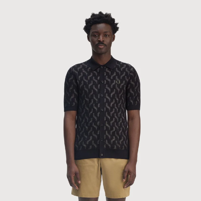 Men's Camouflage Shirts for an Outdoor AppealPointelle Cable Knitted Shirt (Black)