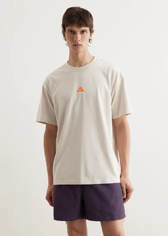 Men's Sleeveless TopsNRG ACG Lungs T-Shirt