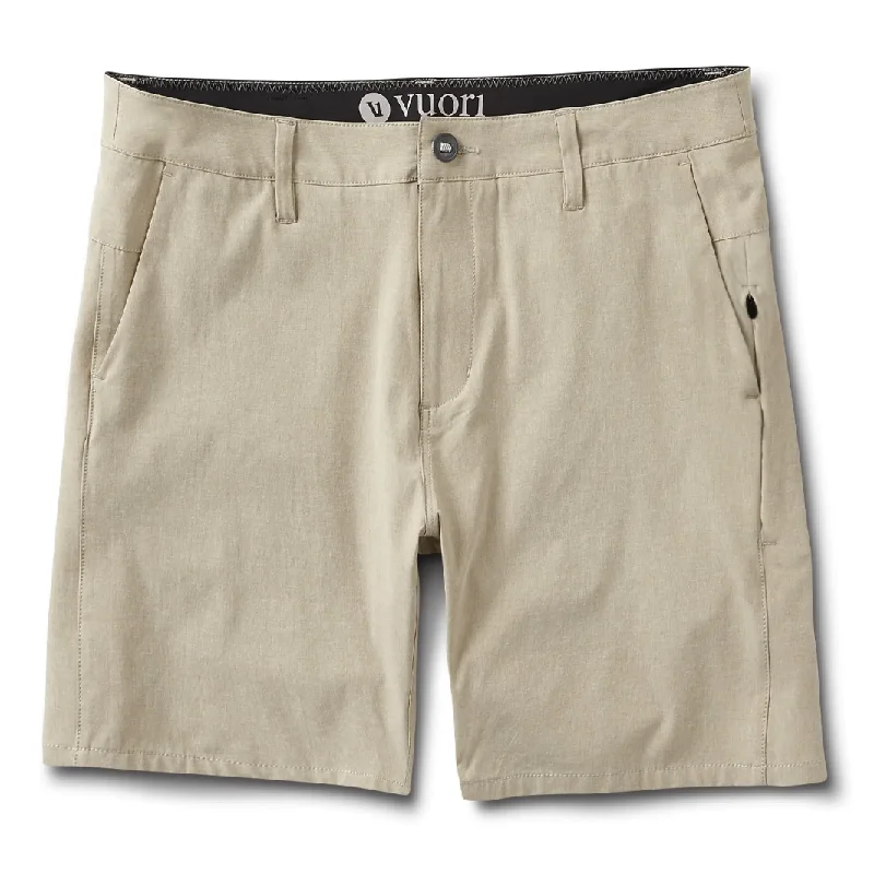 Men's Pants with Flat-Front DesignsAim Short