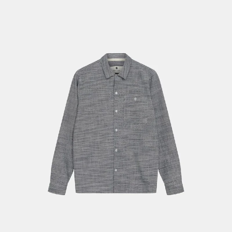 Men's Button-Down Collar Shirts for Staying PolishedAkkurt L/S Slub Shirt (Sky Captain)