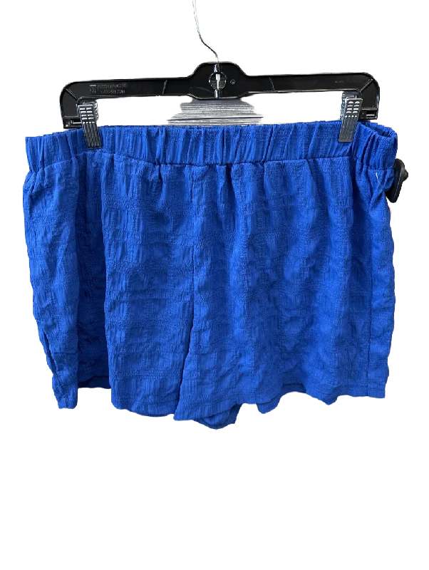 Men's Pants with Turn-Up CuffsShorts By Shein  Size: 20