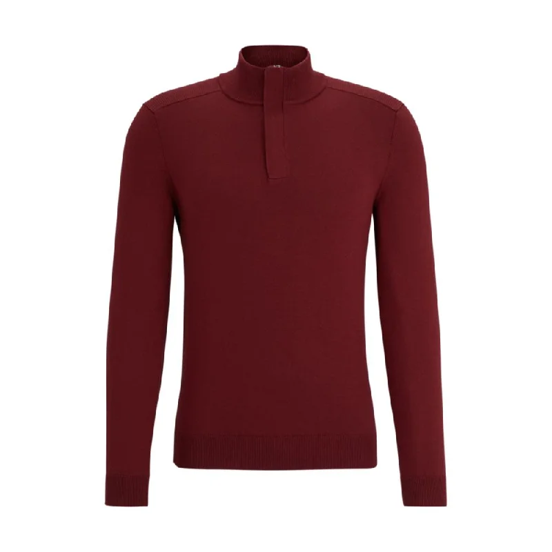 Men's Sweaters with Relaxed FitsRegular-fit sweater with zip neckline