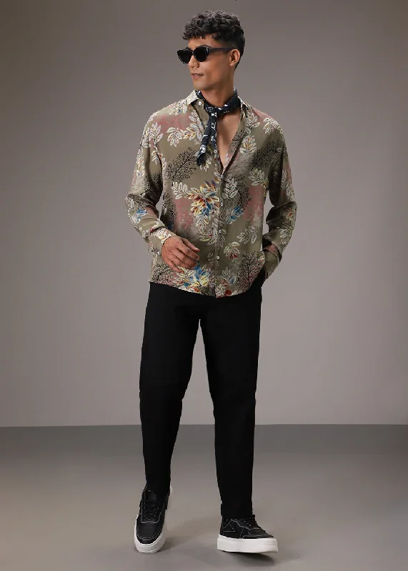 Men's Unique Dress Shirts for a Statement LookLeavescape Green Feather Shirt