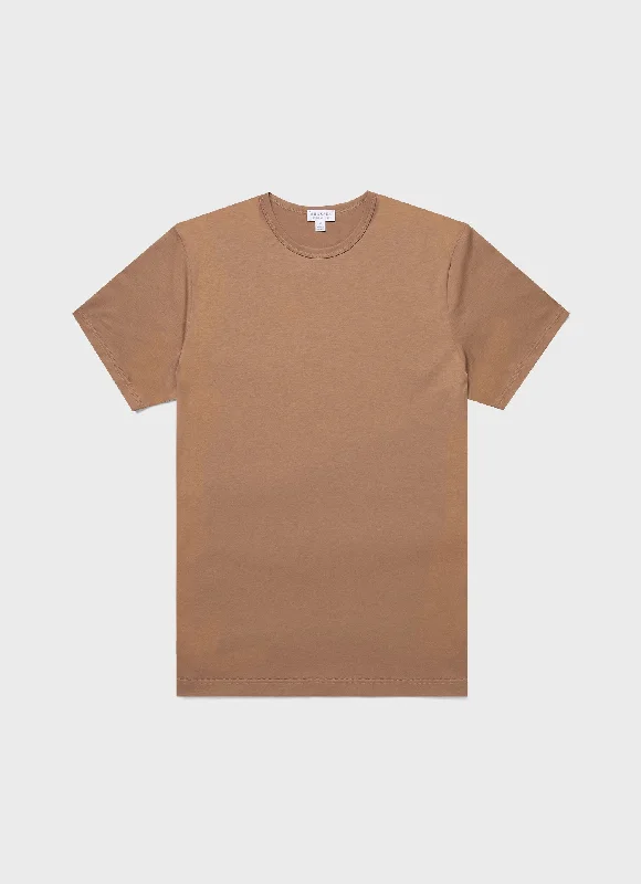 Men's Shirts with Appliqué DetailsMen's Classic T-shirt in Almond