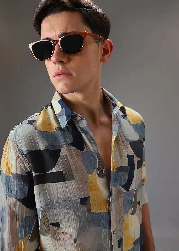 Men's Solid-Color Block Shirts for a Bold StatementColorblock Abstract Crushed Printed Shirt