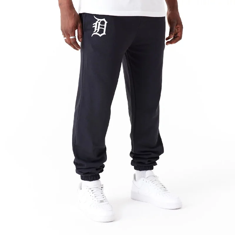 Men's Pants with Zippered PocketsDetroit Tigers League Essential Black Joggers