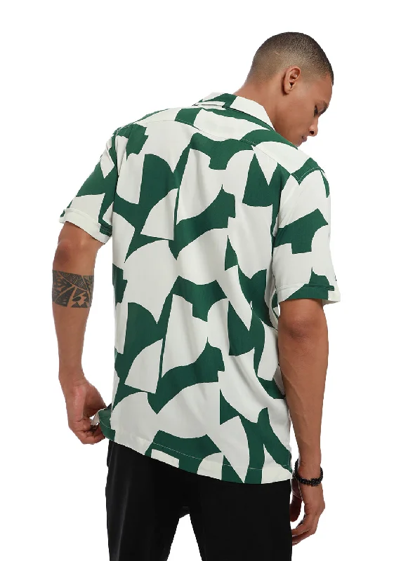 Men's Spread-Collar Shirts for a Bold StatementAbstract Print Half sleeve shirt