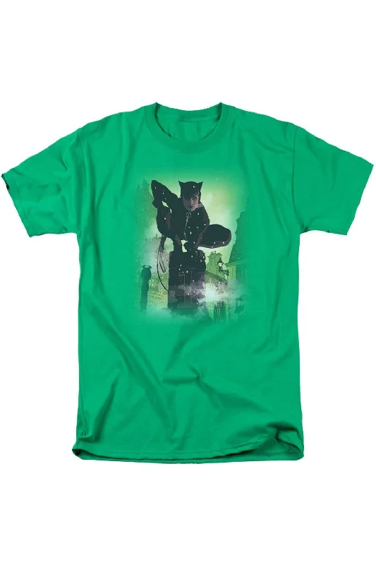 Men's Shirts with Belt AttachmentsBatman Catwoman #63 Cover Short Sleeve Adult Tee / T-Shirt Men's Shirts with Belt AttachmentsBatman Catwoman #63 Cover Short Sleeve Adult Tee / T-Shirt