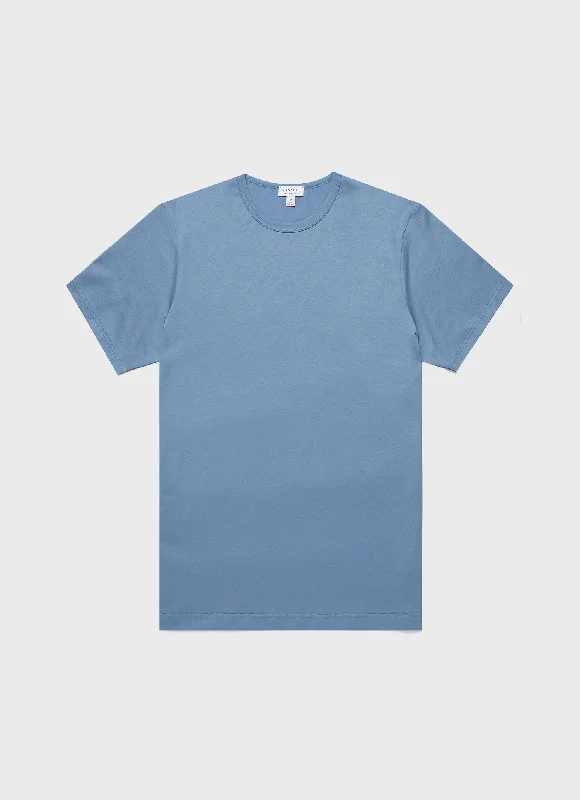 Men's Shirts with Elastic WaistbandsMen's Classic T-shirt in Como Blue