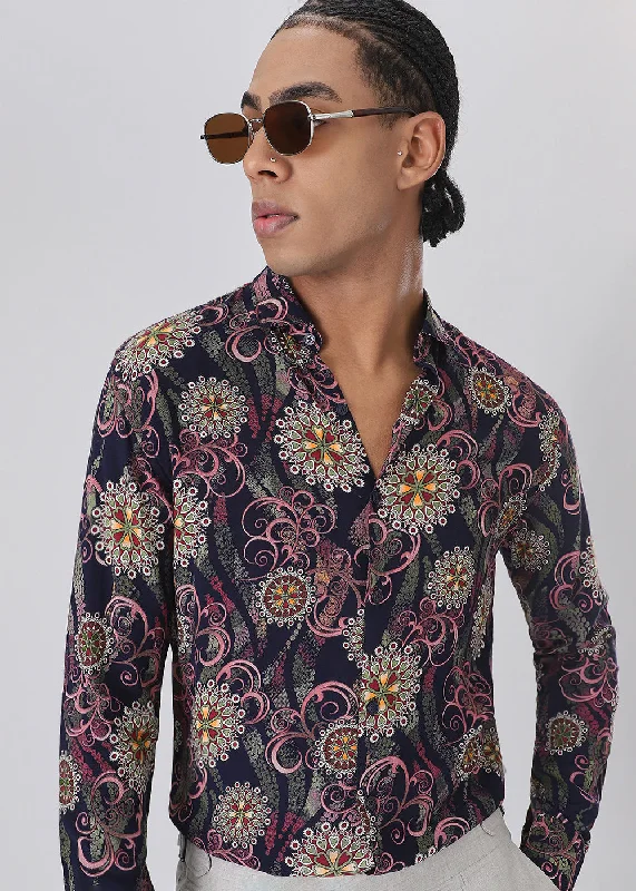 Men's Graphic Print T-Shirts for a Statement LookFloral Print Feather Shirt