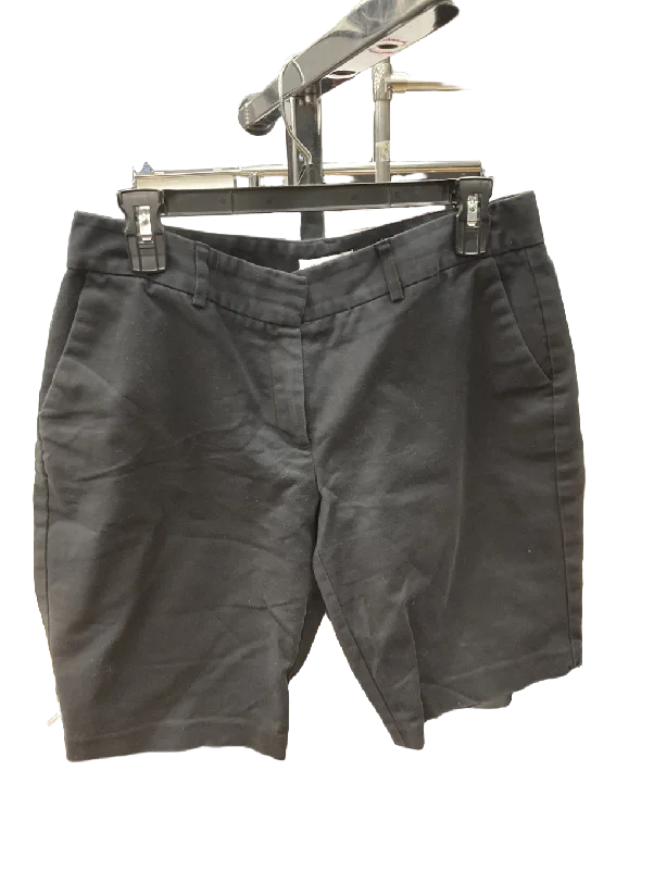 Men's Tailored Pants for a Sharp AppearanceShorts By Van Heusen  Size: S