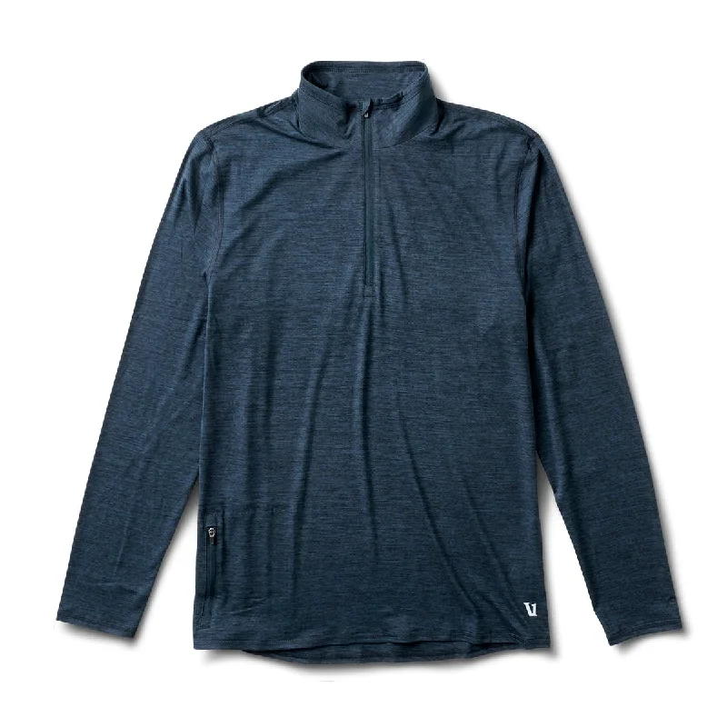 Men's Pants with Appliqué DetailsEase Performance 1/2 Zip