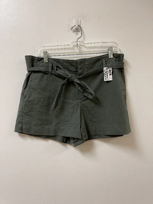 Men's Patterned Pants with Camouflage PrintsShorts By Loft  Size: 10
