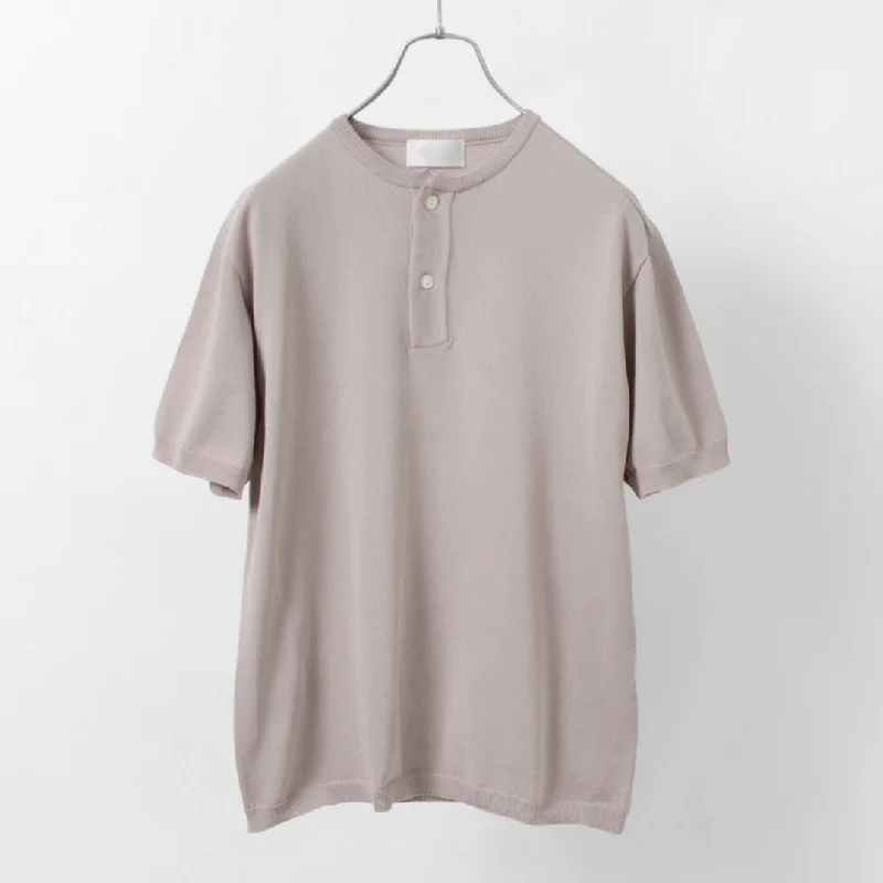 Men's Shirts with Striped PatternsSOGLIA / Cotton Fitted Seamless Henry Neck Knit Tee Men's Shirts with Striped PatternsSOGLIA / Cotton Fitted Seamless Henry Neck Knit Tee
