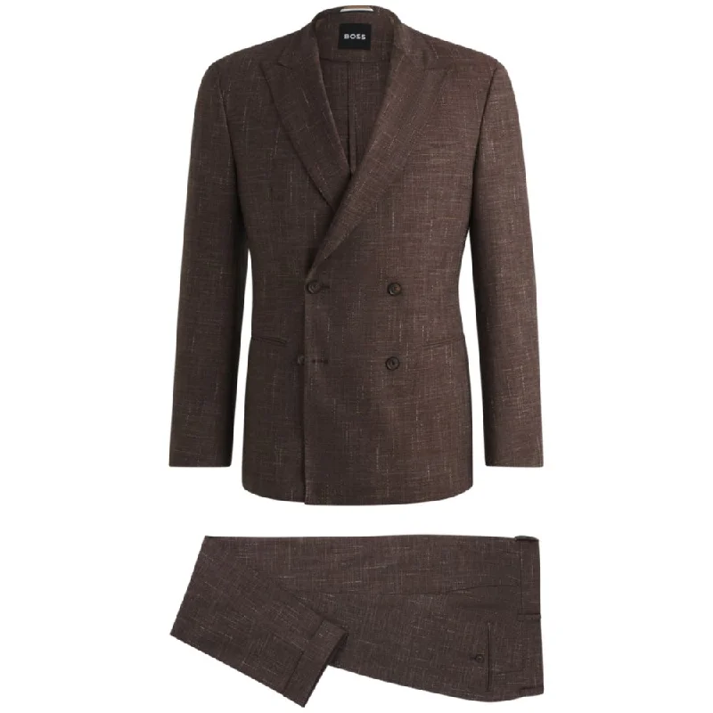 Two-piece suit in patterned tweed