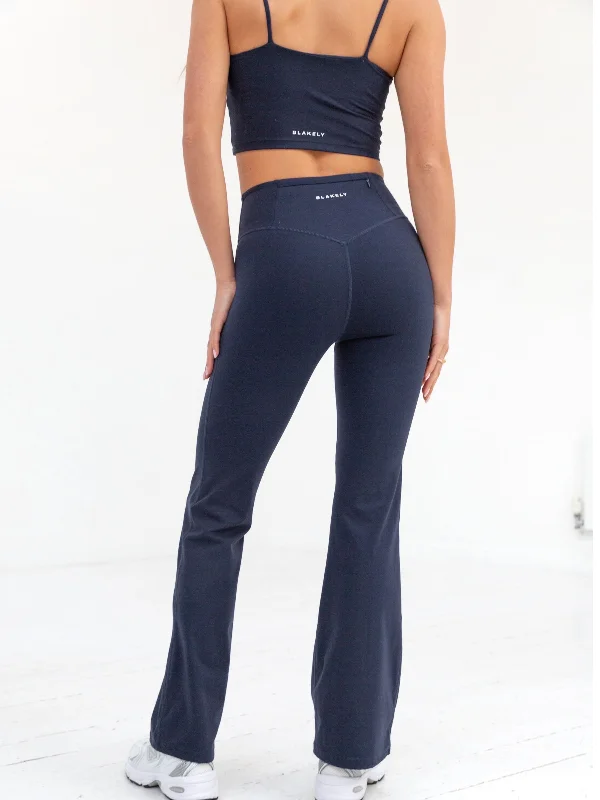 Soft Sculpt Wide Leg Leggings - Navy