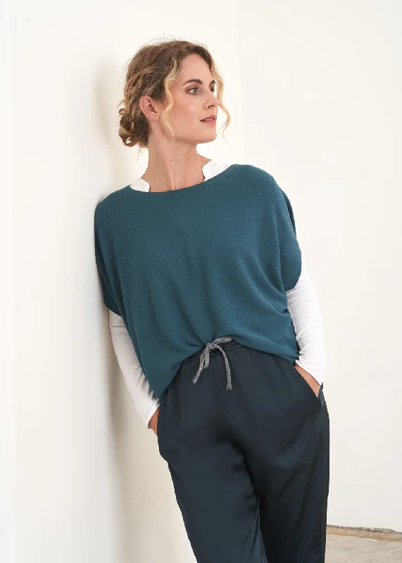 COSIMA SLEEVELESS SWEATER - TEAL