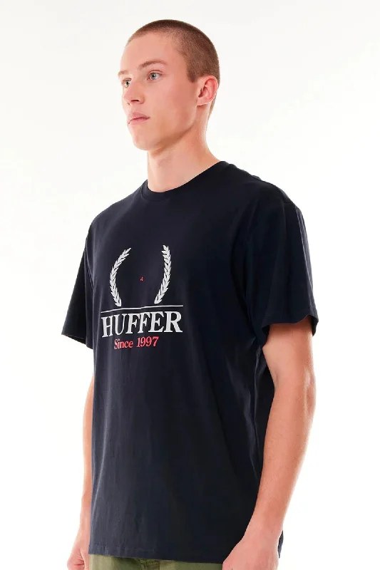 Huffer Mens Classic Tee/Winner Navy