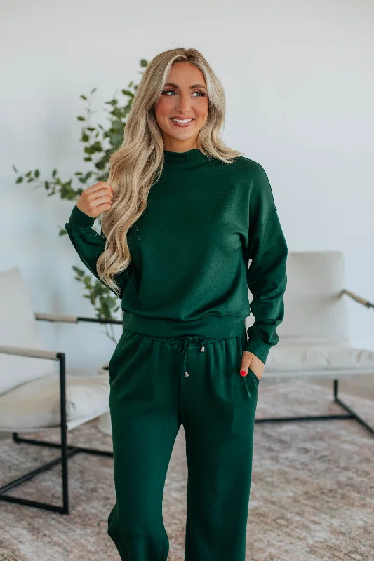 Leave Me To Lounge Pullover - Hunter Green