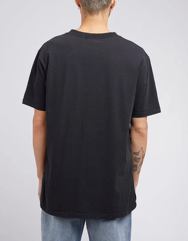 Silent Theory Mens Surplus Pocket Tee Washed Black